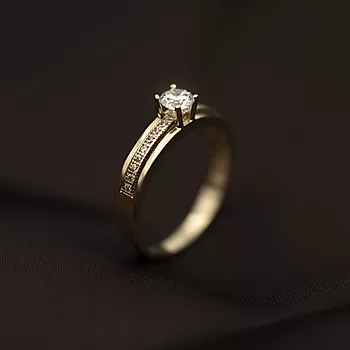 Bilde nummer 3 av Pan Jewelry, Ring i 585 gult gull med zirkonia