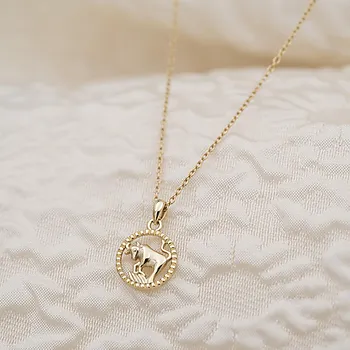 Bilde nummer 2 av Smykke til barn i 925 forgylt sølv med tyren