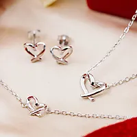 Bilde nummer 5 av Smykke i 925 sølv med hjerte