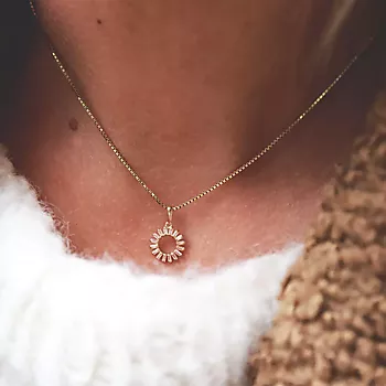 Bilde nummer 2 av Pan Jewelry, Anheng i 585 gult gull med zirkonia