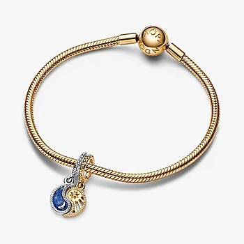 Bilde nummer 4 av Pandora Moments, Charms i 925 forgylt sølv med sol og måne charms