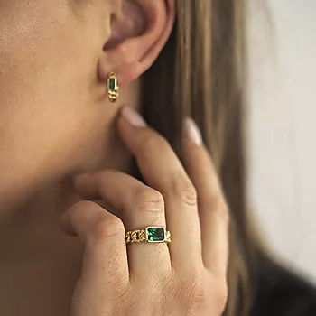 Bilde nummer 4 av Pan Jewelry, Ring i forgylt 925 sølv med grønn zirkonia