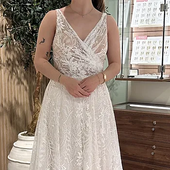Bilde nummer 2 av En gang til brudekjole, White one