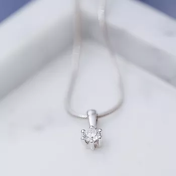 Bilde nummer 3 av Pan Jewelry, Ingrid enstensanheng i 585 hvitt gull 0,20 ct