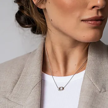 Bilde nummer 2 av Smykke i 925 sølv med zirkonia