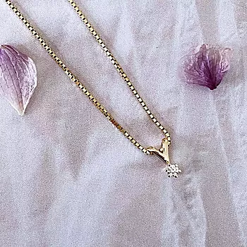 Bilde nummer 3 av Olivia anheng i 585 gult gull med diamant 0,07 ct