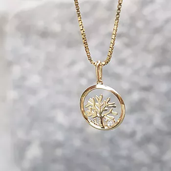 Bilde nummer 4 av Pan Jewelry, Anheng i 585 gult gull med zirkonia og livets tre