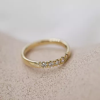 Bilde nummer 2 av Pan Jewelry, Lady alliansering i 585 gull med diamanter 0,25 ct TWSI