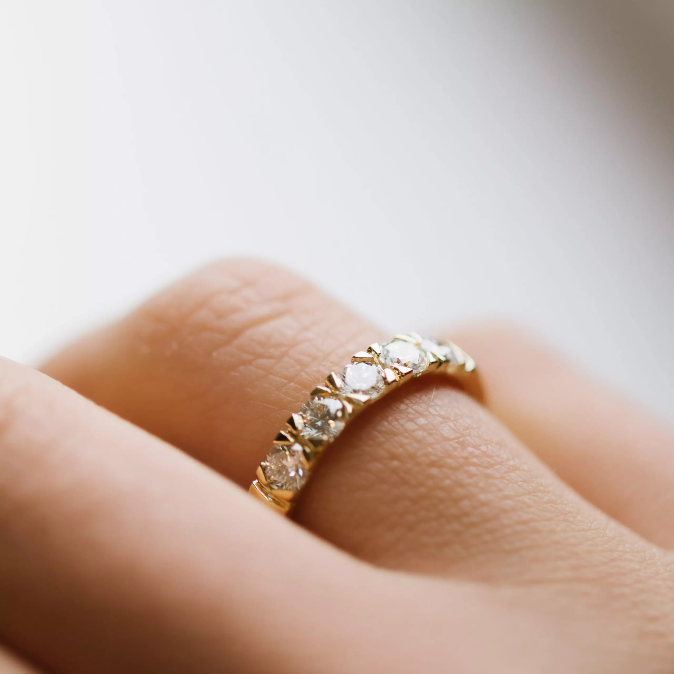 Bilde nummer 4 av Pan Jewelry, Lady alliansering i 585 gult gull med diamant 0,75 ct TWSI
