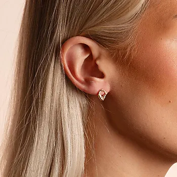 Bilde nummer 2 av Kitty øredobber i forgylt messing