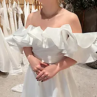 Bilde nummer 2 av En gang til brudekjole, St. Patrick