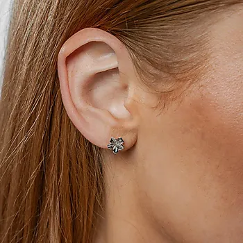 Bilde nummer 2 av Blossom øredobber i 925 sølv