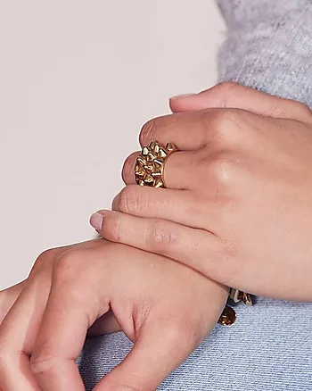 Bilde nummer 2 av Peak ring i forgylt stål