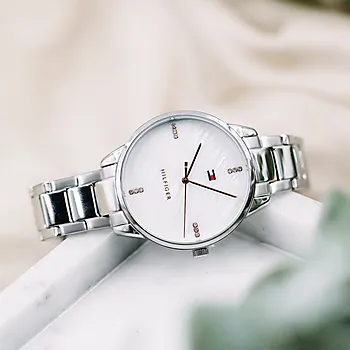 Bilde nummer 4 av Tommy Hilfiger, Dameklokke i stål med lenke