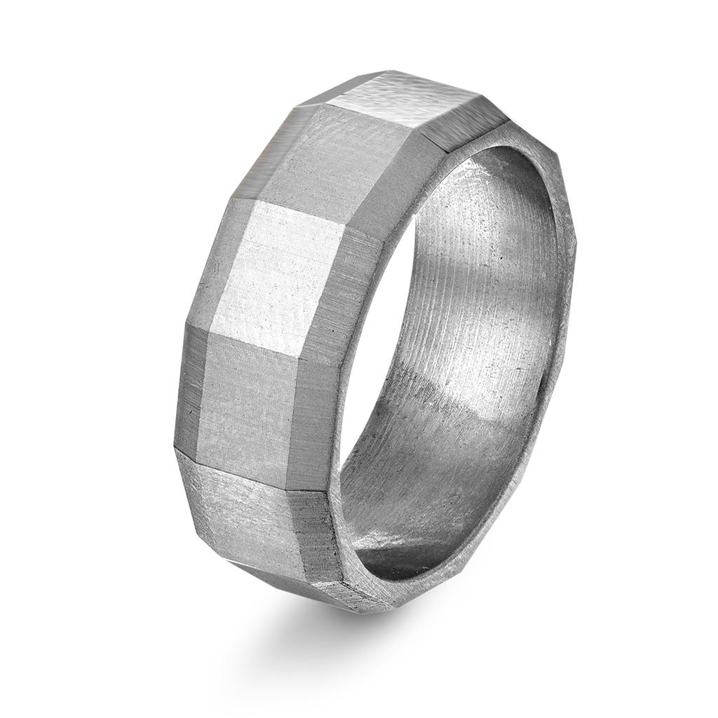 Ring i stål, størrelse Ring i stål