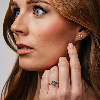 Bilde nummer 3 av The crown LAB diamantring i 585 hvitt gull 1,20 c