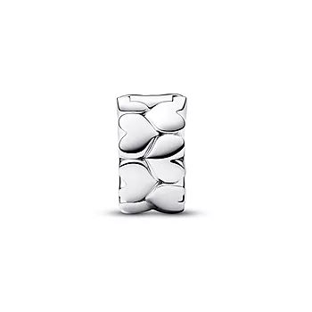 Bilde nummer 4 av Pandora Moments, Klemmecharm i 925 sølv med hjertemønster