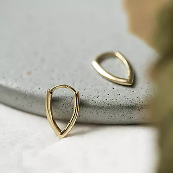 Bilde nummer 4 av Pan Jewelry, Øreringer i 585 gult gull