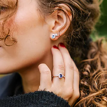 Bilde nummer 3 av Pan Jewelry, Athens Charm ring i 925 sølv med blå zirkonia