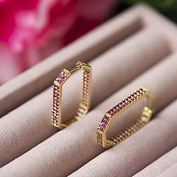 Bilde nummer 3 av Janne Formoe by Pan Jewelry, Øreringer i 925 forgylt sølv med rosa zirkonia