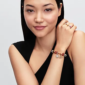 Bilde nummer 3 av Disney charms i forgylt med Mulan vifte