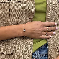 Bilde nummer 4 av Hibiscus armbånd i stål