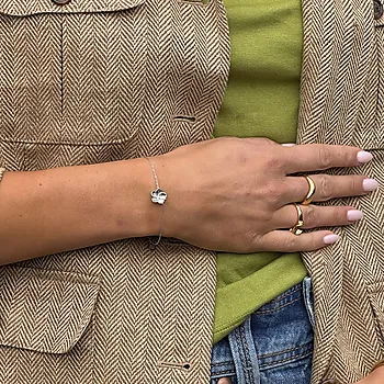 Bilde nummer 4 av Hibiscus armbånd i stål