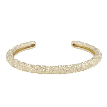 Snö of Sweden, Gisele oval armring i forgylt messing