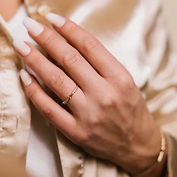 Bilde nummer 2 av Pan Jewelry, Ring i forgylt 925 sølv med champagnefarget zirkonia