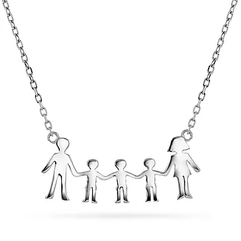 Familiesmykke i 925 sølv med mor, far og tre sønner