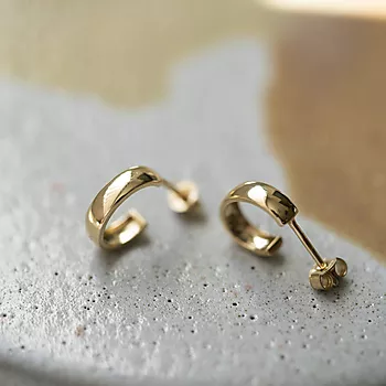 Bilde nummer 4 av Pan Jewelry, Øredobber i 585 gult gull