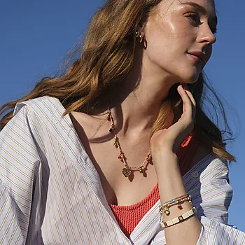 Bilde nummer 3 av Armbånd i messing med hvit emailje