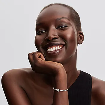 Bilde nummer 2 av Armbånd i 925 sølv med rund lås