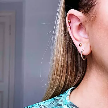 Bilde nummer 2 av Pan Jewelry, Øreringer i 585 gult gull