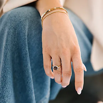Bilde nummer 4 av Siena diamantring i 585 gult gull 0,27 ct med røykkvarts