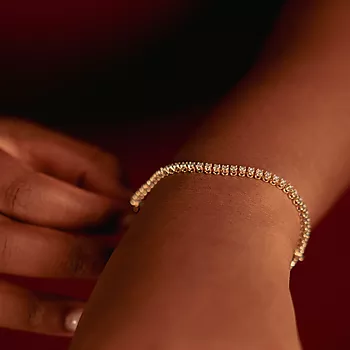 Bilde nummer 4 av Cathinka tennisarmbånd i 585 gult gull med diamanter 0,20 ct