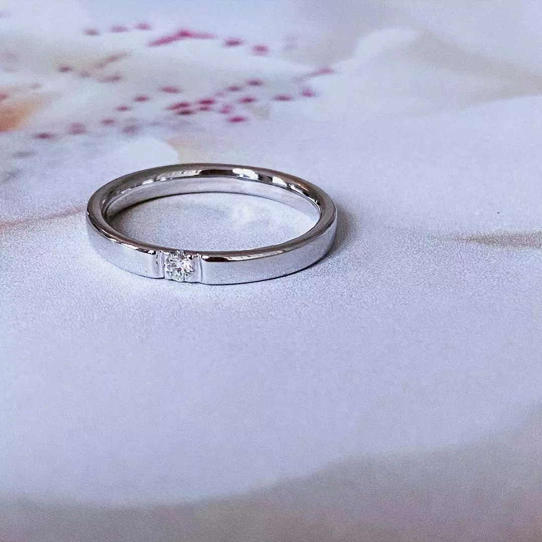 Bilde nummer 2 av Pan Jewelry, Lady alliansering i 585 hvitt gull med diamant 0,05 ct TWSI