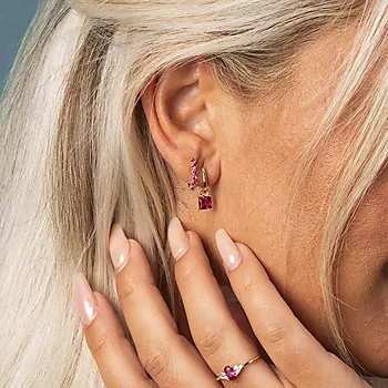 Bilde nummer 3 av Pan Jewelry, Øreringer i forgylt sølv med rosa zirkonia