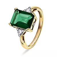 Michelle diamantring i 585 gult gull med diamanter 0,20 ct og hydrotermisk smaragd