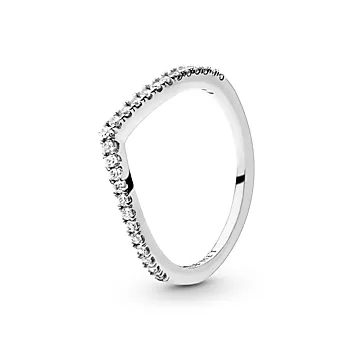 Ring i 925 sølv med zirkonia