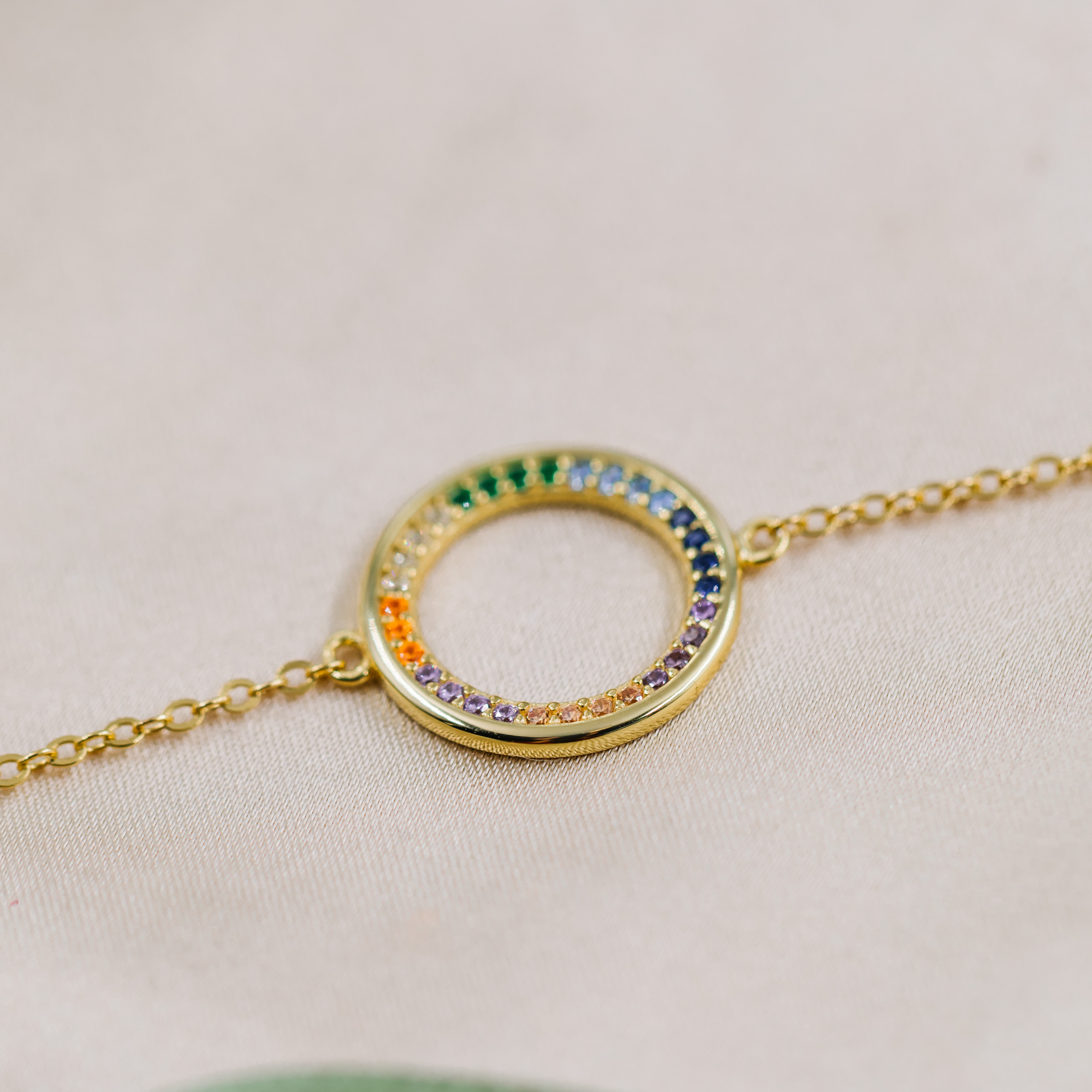 Bilde nummer 2 av Pan Jewelry, Armbånd i forgylt 925 sølv med farget zirkonia