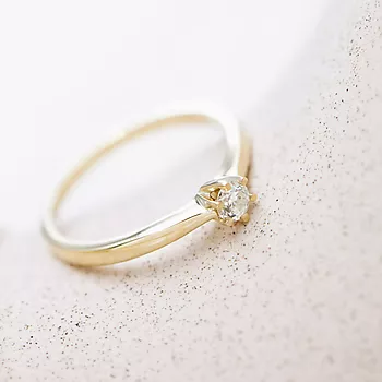 Bilde nummer 3 av Olivia diamantring i 585 gult gull 0,20 ct