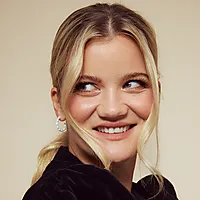 Bilde nummer 2 av Engledråper øreringer i 925 forgylt sølv med ferskvannsperler