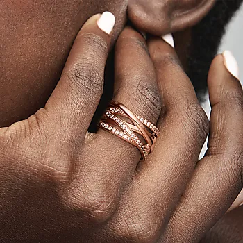 Bilde nummer 2 av Pandora Timeless, Ring i 925 rosèforgylt sølv med zirkonia
