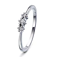Nora diamantring i 375 hvitt gull 0,09 ct