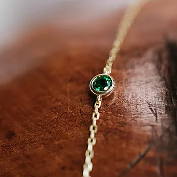 Bilde nummer 2 av Pan Jewelry, Armbånd i 925 forgylt sølv med grønn zirkonia