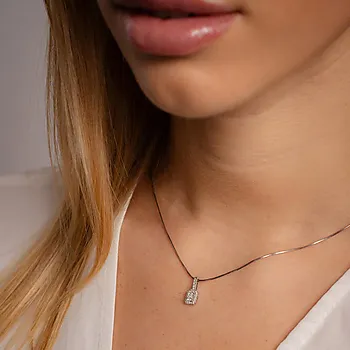 Bilde nummer 3 av Diamantanheng i 585 hvitt gull med 0,18 ct