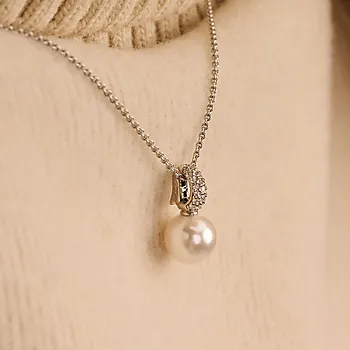 Bilde nummer 4 av Smykke i 925 sølv med perle