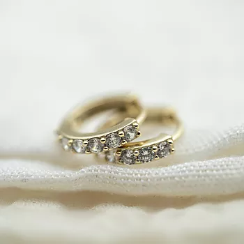 Bilde nummer 3 av Pan Jewelry, Øreringer i 925 forgylt sølv med zirkonia