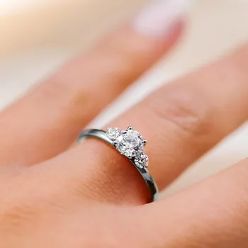 Bilde nummer 3 av Princess LAB diamantring i 585 hvitt gull 0,95 ct